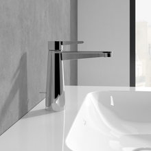 Load image into Gallery viewer, Conum Single-lever basin mixer with draw bar outlet fitting, Chrome
